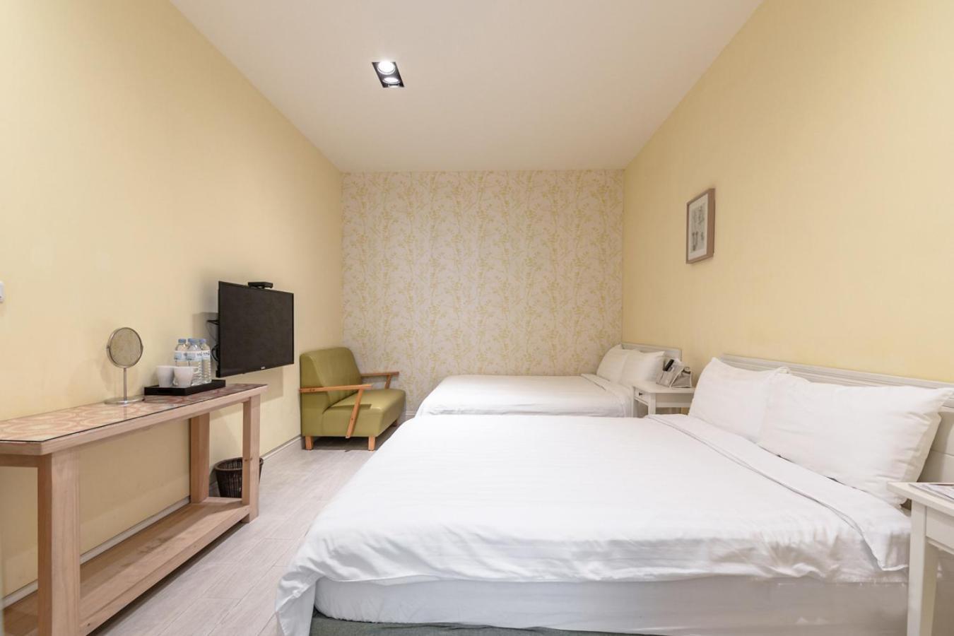 Sommer 19 B&B Luodong Exterior photo
