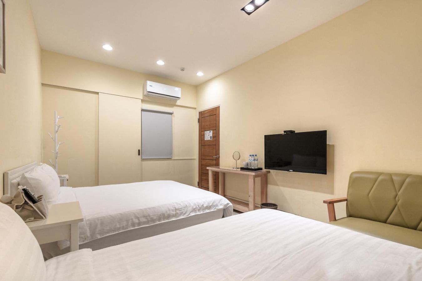 Sommer 19 B&B Luodong Exterior photo